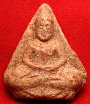 พระโพธิจักรห้าเหลี่ยม หลวงพ่อลี วัดอโศการาม เนื้อผงเกษร ปี2500 มีหน้ามีตา พระโพธิจักรห้าเหลี่ยม หลวงพ่อลี วัดอโศการาม เนื้อผงเกษร ปี2500 มีหน้ามีตา