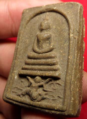 สมเด็จหนุมานแบกแท่น ผงว่าน 108 วัดพีระภูมาราม (วัดซอย 5) จ.ลพบุรี ปี2515 สมเด็จหนุมานแบกแท่น ผงว่าน 108 วัดพีระภูมาราม (วัดซอย 5) จ.ลพบุรี ปี2515