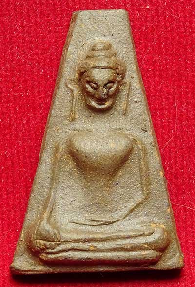 พระผงสุพรรณ ปลุกเสกอินเดีย เนื้อดิน ปี2518 พร้อมกล่องเดิม พระผงสุพรรณ ปลุกเสกอินเดีย เนื้อดิน ปี2518 พร้อมกล่องเดิม