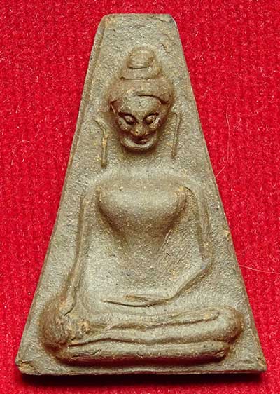 พระผงสุพรรณ ปลุกเสกอินเดีย เนื้อดิน ปี2518 พร้อมกล่องเดิม พระผงสุพรรณ ปลุกเสกอินเดีย เนื้อดิน ปี2518 พร้อมกล่องเดิม