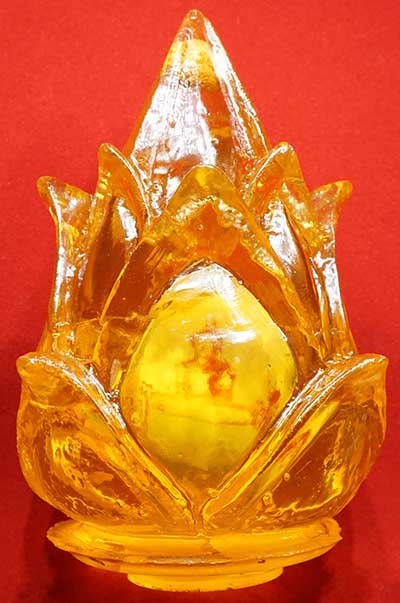 ดอกบัวบูชาทองไหล หลวงพ่อทอง วัดเขาตะเครา จ.เพชรบุรี ปี2527 ดอกบัวบูชาทองไหล หลวงพ่อทอง วัดเขาตะเครา จ.เพชรบุรี ปี2527