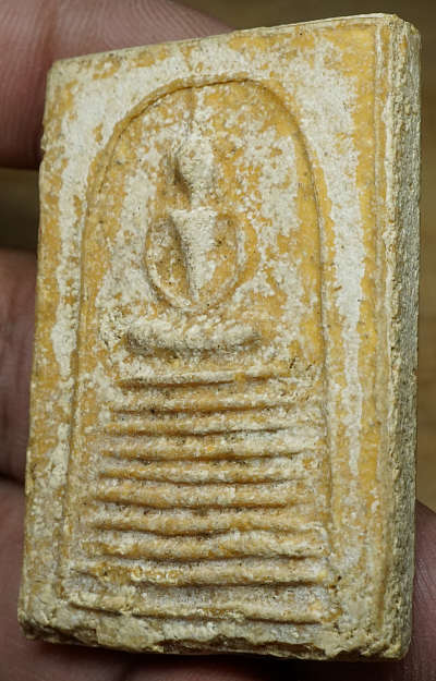 พระสมเด็จหลวงปู่เทียน วัดโบสถ์ จ.ปทุมธานี พิมพ์ฐาน 9 ชั้น หลังเหรียญ ปี2507 สอดตะกรุดใต้ฐาน เนื้อโกเมน (สีนี้หายาก)