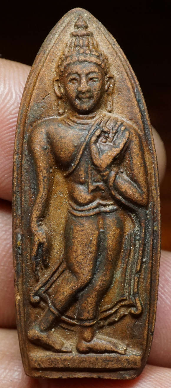พระลีลาทุ่งเศรษฐี หลวงพ่อเต๋ คงทอง วัดสามง่าม จ.นครปฐม รุ่นแรก ปี 2507 เนื้อผง พิมพ์ใหญ่ หลังคงทองใหญ่