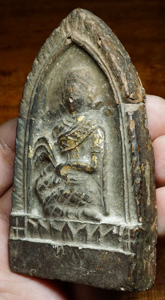 แม่โพสพ หลวงพ่อเต๋ คงทอง วัดสามง่าม จ.นครปฐม เนื้อดิน พิมพ์ใหญ่ ประมาณปี2500 (ชำรุดซ่อมเก่ามาแต่เดิม) แม่โพสพ หลวงพ่อเต๋ คงทอง วัดสามง่าม จ.นครปฐม เนื้อดิน พิมพ์ใหญ่ ประมาณปี2500 (ชำรุดซ่อมเก่ามาแต่เดิม)