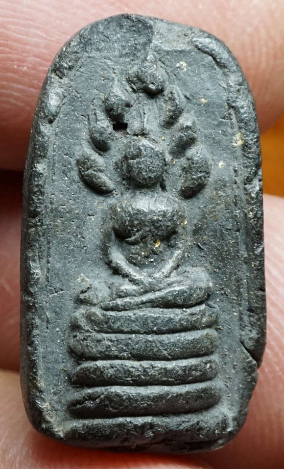 พระนาคปรก อาจารย์ชุม ไชยคีรี ปี2497 ออกสมณานัมบริหาร (วัดญวน สะพานขาว) กรุงเทพ เนื้อดำ