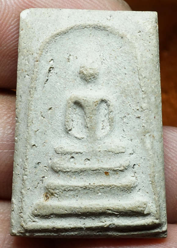 พระสมเด็จหลวงตาพัน วัดใหม่อมตรส (วัดบางขุนพรหม) กรุงเทพ ปี2502 พิมพ์ใหญ่ (แบบที่ 1)